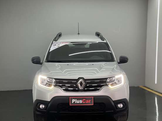 RENAULT-DUSTER-2023