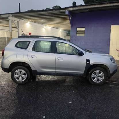 RENAULT-DUSTER-2025