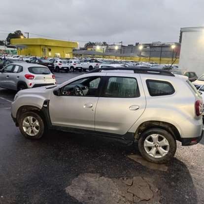 RENAULT-DUSTER-2025