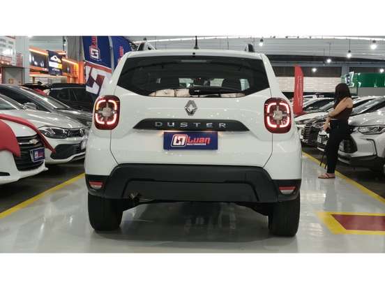 RENAULT-DUSTER-2022