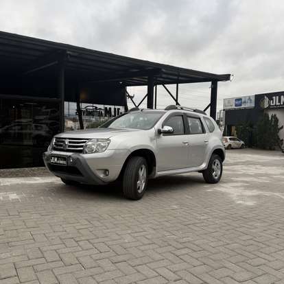 RENAULT-DUSTER-2013
