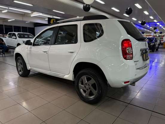 RENAULT-DUSTER-2013