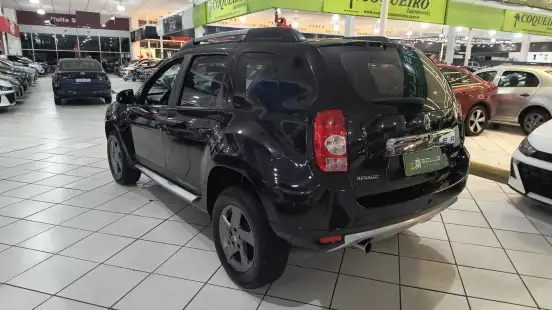 RENAULT-DUSTER-2013
