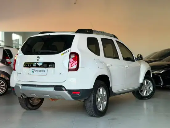 RENAULT-DUSTER-2.0 DYNAMIQUE 4X4 16V FLEX 4P MANUAL RENAULT-DUSTER-2017