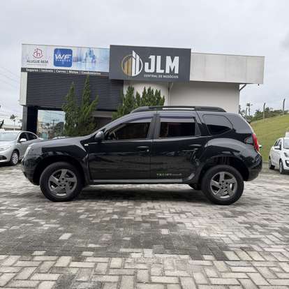 RENAULT-DUSTER-2013