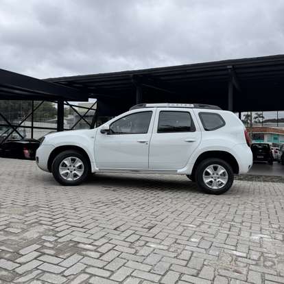 RENAULT-DUSTER-2.0 DYNAMIQUE 4X2 16V FLEX 4P AUTOMÁTICO RENAULT-DUSTER-2015