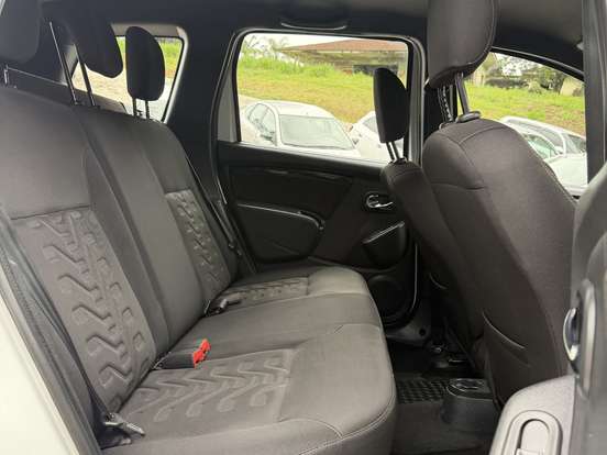 RENAULT-DUSTER-2.0 DYNAMIQUE 4X2 16V FLEX 4P AUTOMÁTICO RENAULT-DUSTER-2015
