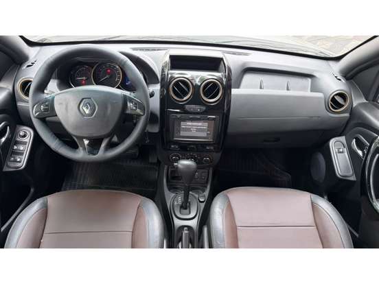 RENAULT-DUSTER-2016