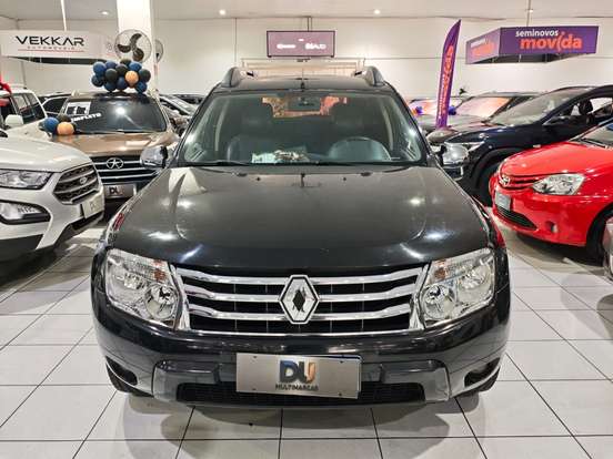 RENAULT-DUSTER-2012
