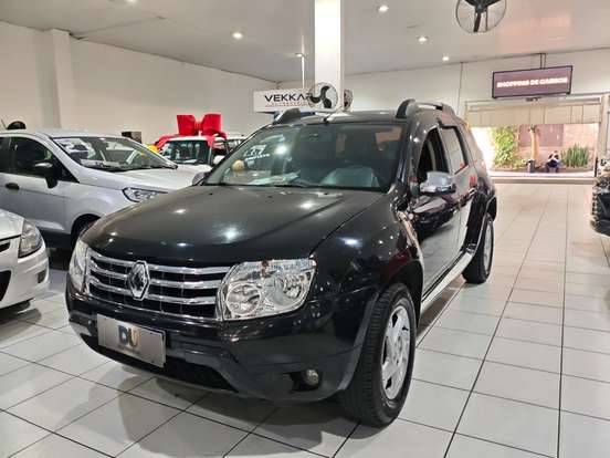 RENAULT-DUSTER-2012