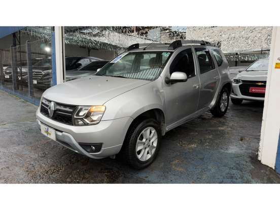 RENAULT-DUSTER-2016