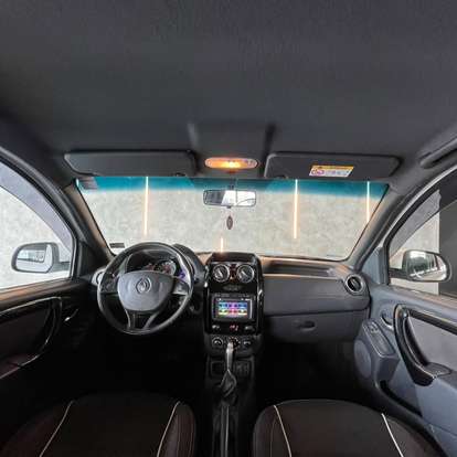 RENAULT-DUSTER OROCH-2018