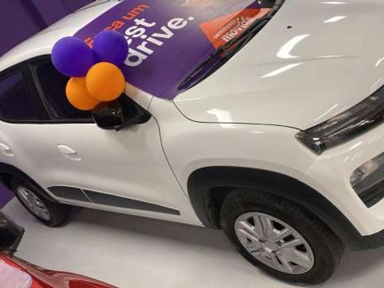 RENAULT-KWID-1.0 12V SCE FLEX INTENSE MANUAL RENAULT-KWID-2024