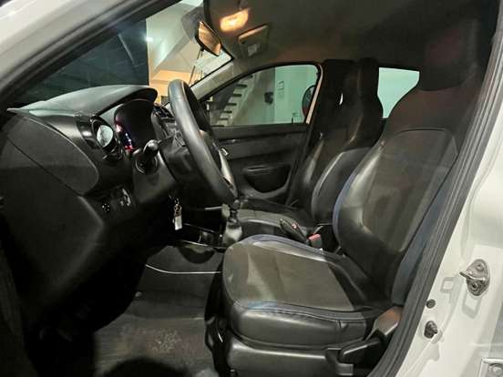 RENAULT-KWID-2024