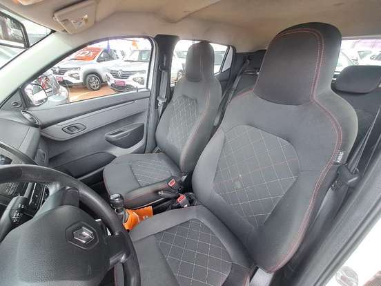 RENAULT-KWID-2024