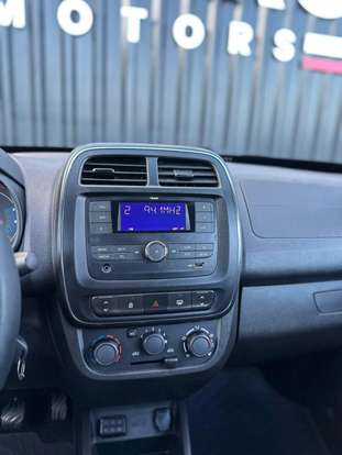 RENAULT-KWID-1.0 12V SCE FLEX ZEN MANUAL RENAULT-KWID-2023