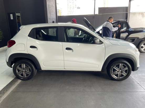 RENAULT-KWID-1.0 12V SCE FLEX ZEN MANUAL RENAULT-KWID-2023
