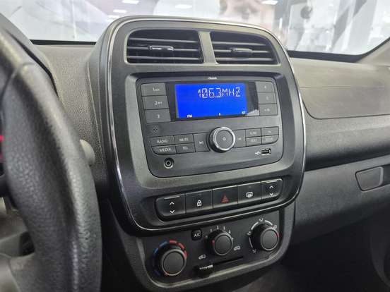 RENAULT-KWID-2024