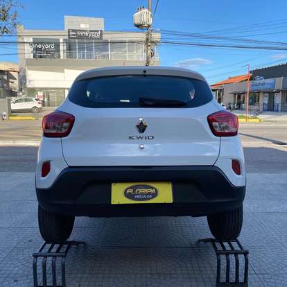RENAULT-KWID-2023
