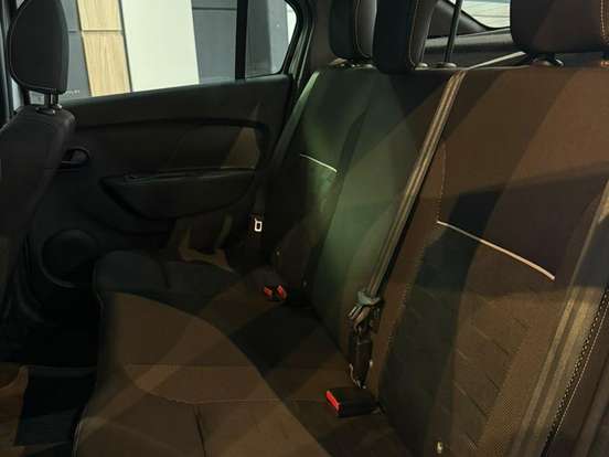 RENAULT-LOGAN-1.0 12V SCE FLEX ZEN MANUAL RENAULT-LOGAN-2024