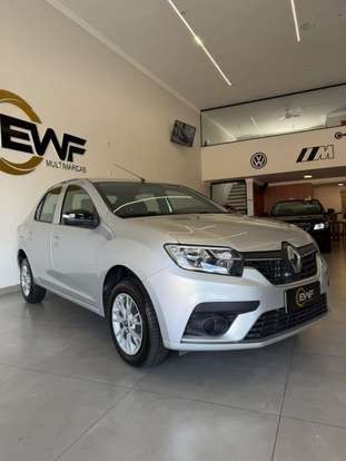 RENAULT-LOGAN-2024