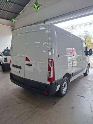 RENAULT-MASTER-2021