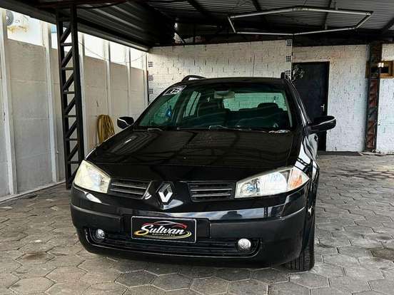 RENAULT-MEGANE-2012