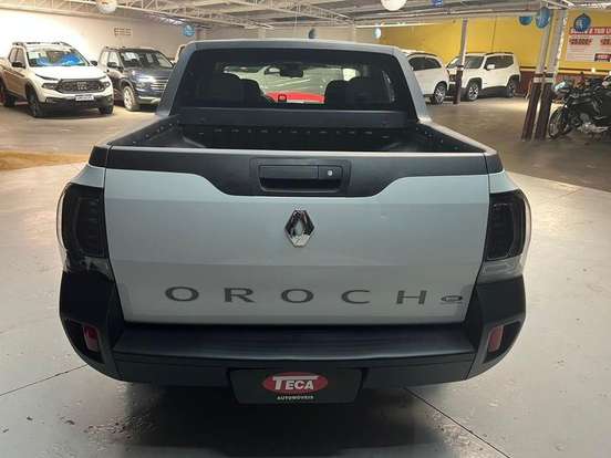 RENAULT-OROCH-2024