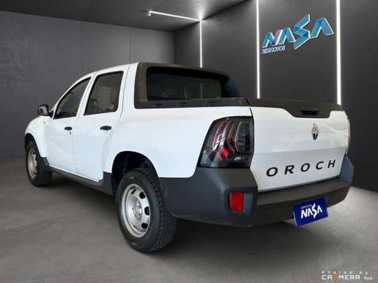 RENAULT-OROCH-2024