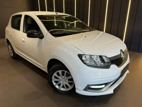RENAULT-SANDERO-2022
