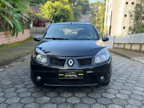 RENAULT-SANDERO-2008