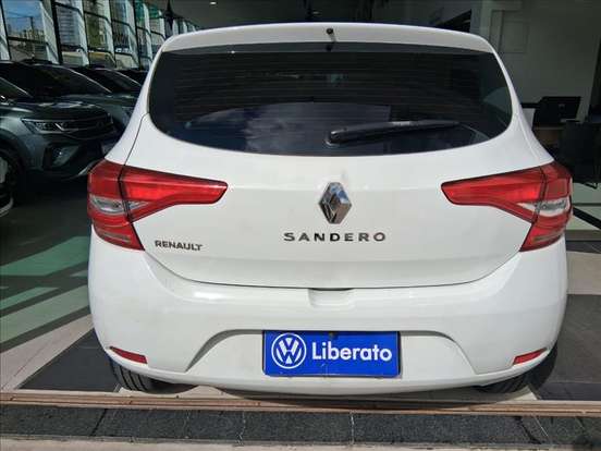 RENAULT-SANDERO-2019