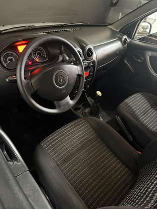 RENAULT-SANDERO-1.0 EXPRESSION 16V FLEX 4P MANUAL RENAULT-SANDERO-2013