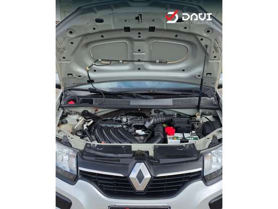 RENAULT-SANDERO-2019