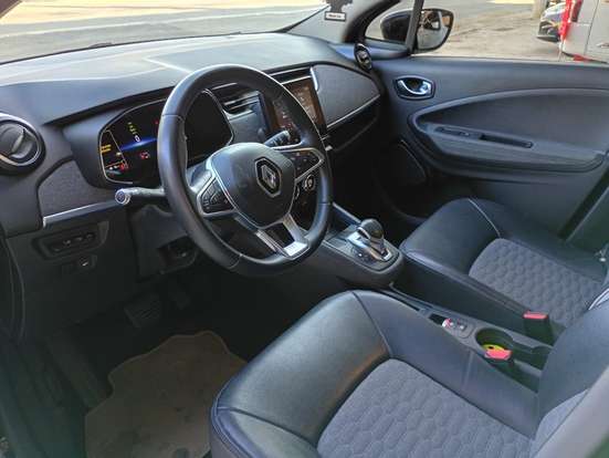 RENAULT-ZOE-2022