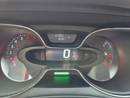 RENAULT-CAPTUR-2018