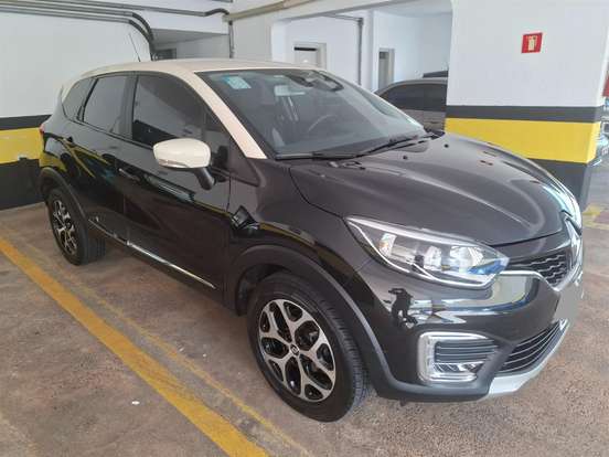 RENAULT-CAPTUR-2018