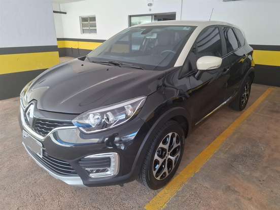 RENAULT-CAPTUR-2018