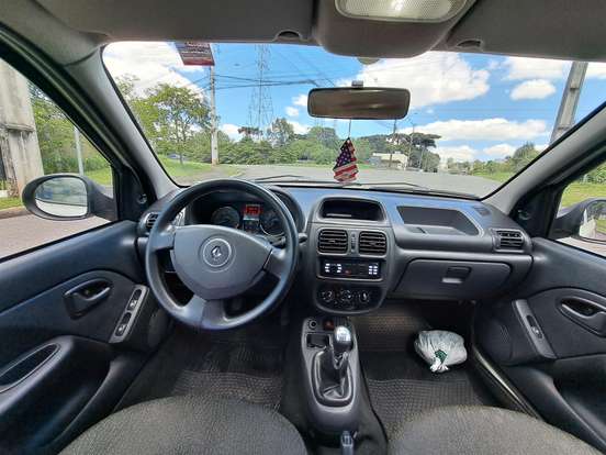 RENAULT-CLIO-1.0 AUTHENTIQUE 16V FLEX 4P MANUAL RENAULT-CLIO-2013