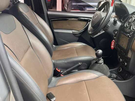 RENAULT-DUSTER-2.0 16V HI-FLEX GOPRO 4WD MANUAL RENAULT-DUSTER-2019