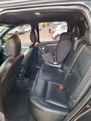 RENAULT-DUSTER OROCH-2018
