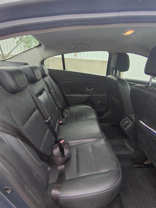 RENAULT-FLUENCE-2015