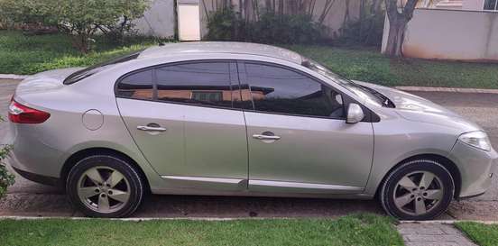 RENAULT-FLUENCE-2011