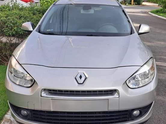 RENAULT-FLUENCE-2.0 DYNAMIQUE 16V FLEX 4P AUTOMÁTICO RENAULT-FLUENCE-2011