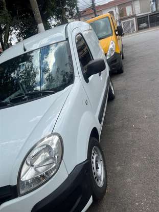 RENAULT-KANGOO-2017