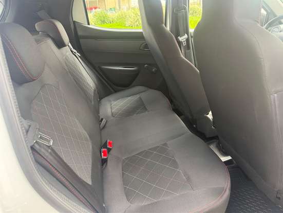 RENAULT-KWID-1.0 12V SCE FLEX ZEN MANUAL RENAULT-KWID-2018
