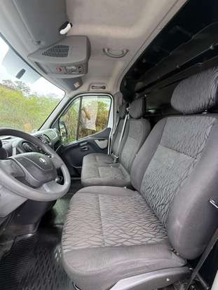 RENAULT-MASTER-2021