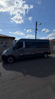 RENAULT-MASTER-2015