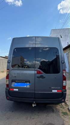 RENAULT-MASTER-2015