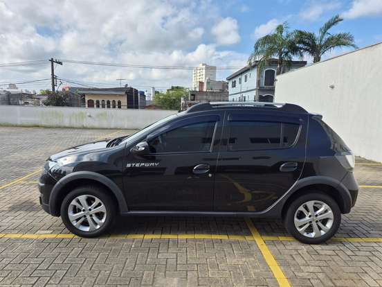 RENAULT-SANDERO-1.6 16V SCE FLEX STEPWAY DYNAMIQUE MANUAL RENAULT-SANDERO-2018